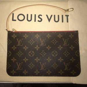 Louis Vuitton clutch from Neverfull MM bag.